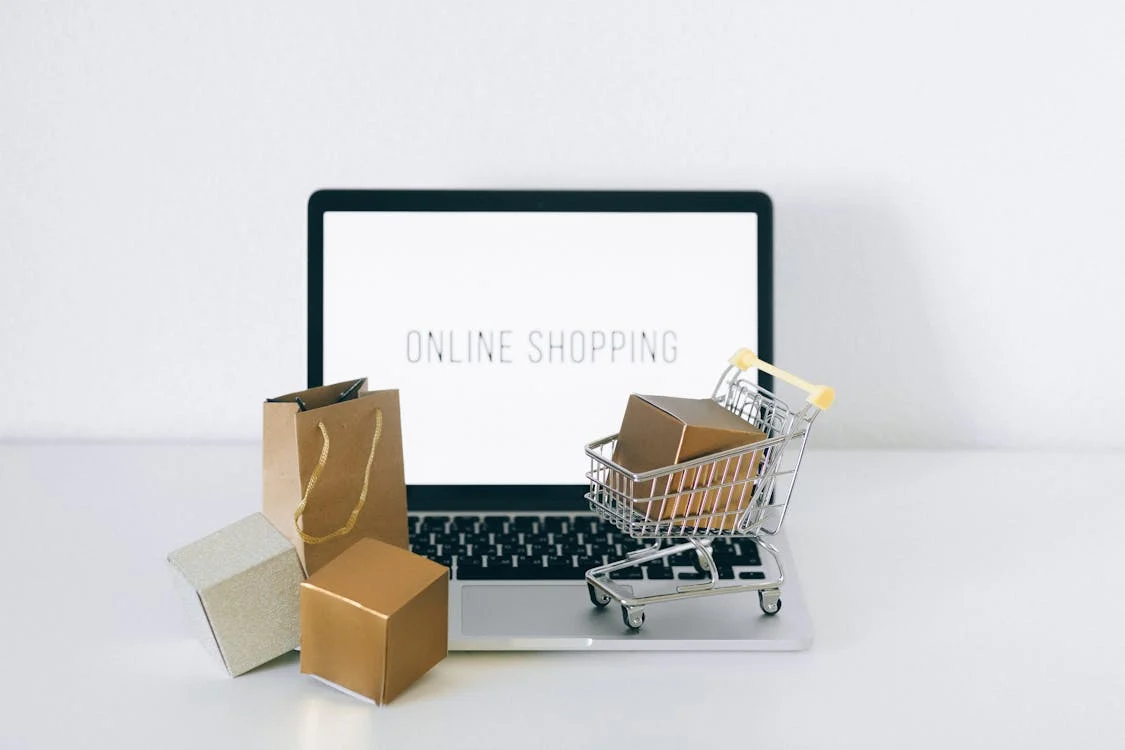 ISEE, CURSOS ONLINE- Curso en Aspectos Legales del Comercio Electrónico