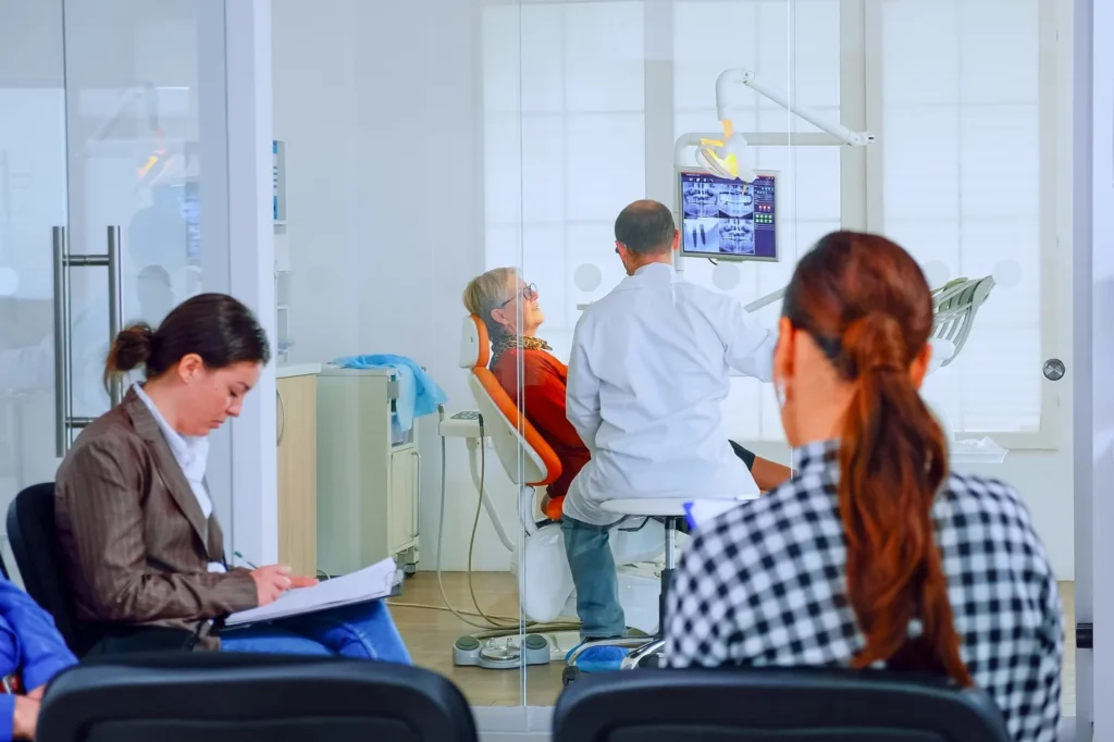 Diplomado En Gestión de Clínicas Odontológicas 1