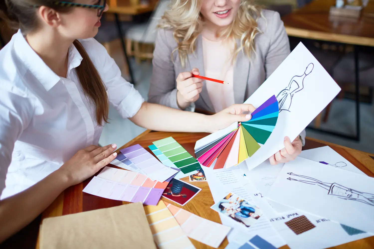 Curso en Colorimetría Profesional y Armonía Visual 2
