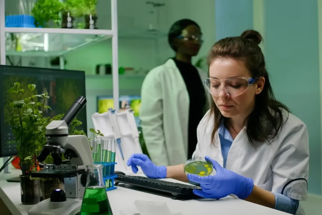 Diplomado en Muestreo y Análisis de Microplásticos Ambientales Diplomado en Muestreo y Análisis de Microplásticos Ambientales 1