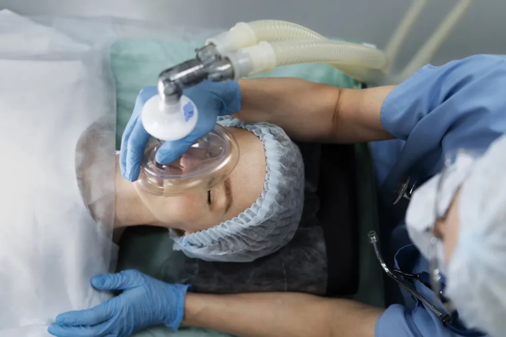 Máster en Anestesia y Sedación en Cirugía Estética para Equipos Clínicos 3