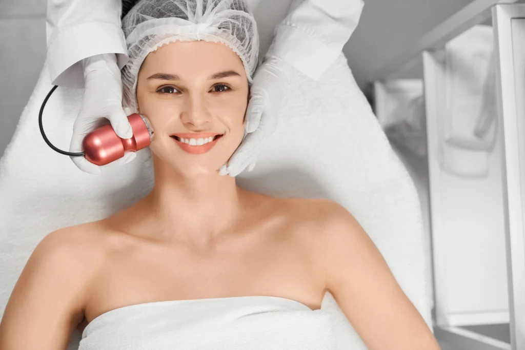 Máster en Aparatología Estética Avanzada RF HIFU y Equipos 1