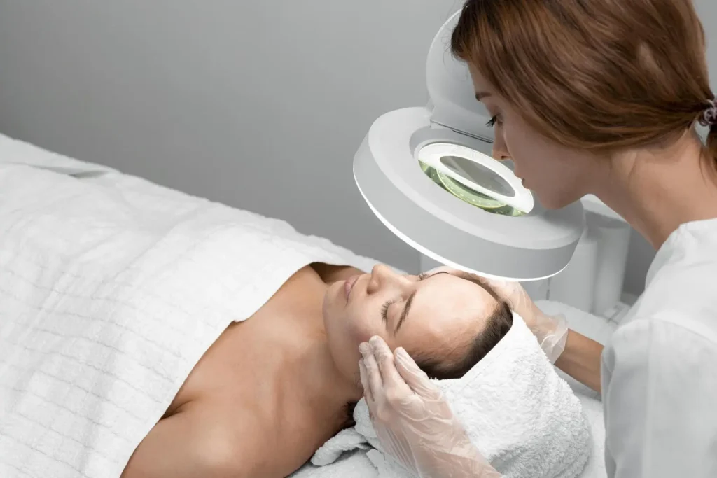 Máster en Aparatología Estética Avanzada RF HIFU y Equipos 3
