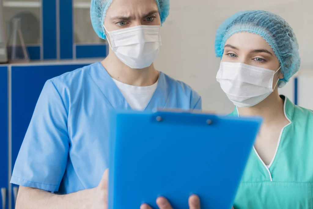 Máster en Dirección y Gestión de Clínicas de Cirugía y Medicina Estética Máster en Dirección y Gestión de Clínicas de Cirugía y Medicina Estética 1