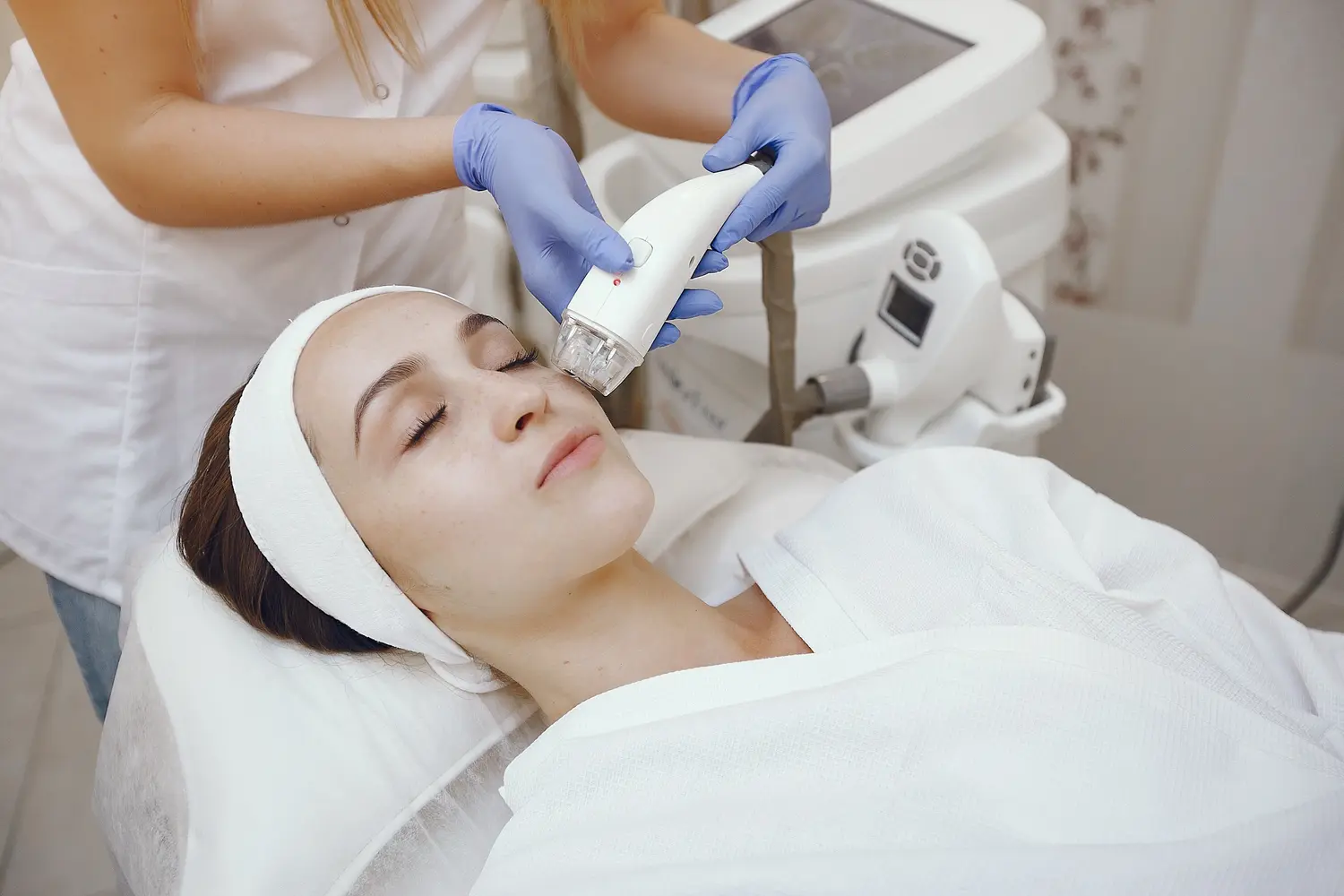 Máster en Láser y Tecnología Estética IPL Radiofrecuencia y Otros 2
