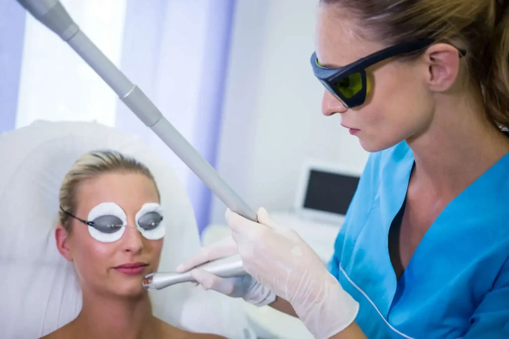 Máster en Láser y Tecnología Estética IPL Radiofrecuencia y Otros 3