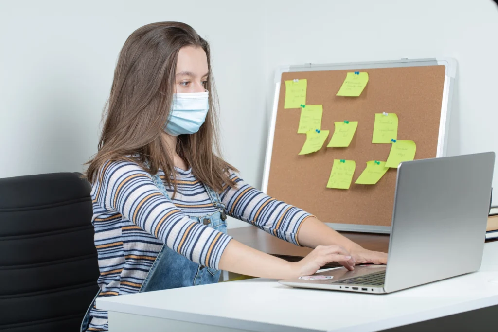 Máster en Publicidad Sanitaria Meta Google Normativa y Creatividades 3