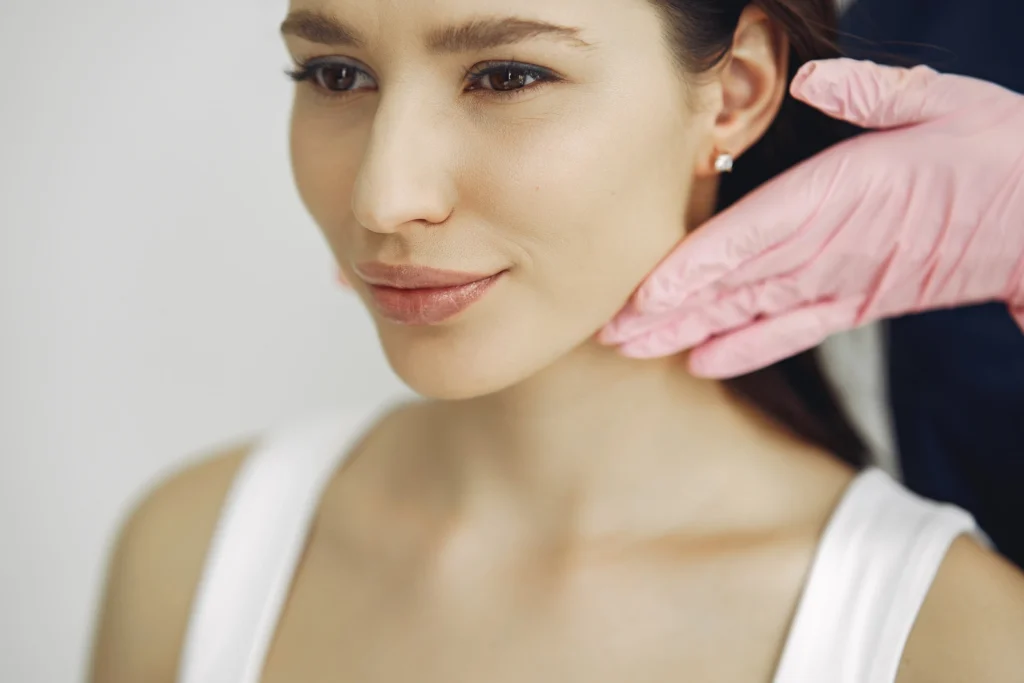 Máster en Rejuvenecimiento Facial Quirúrgico Lifting Facial y Cuello 3