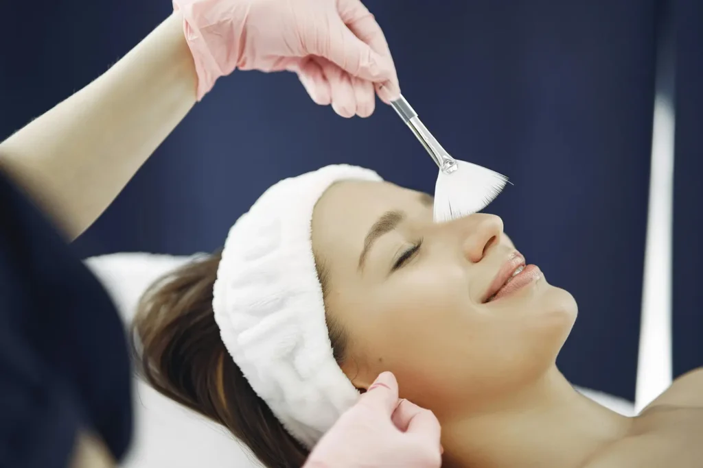Máster en Enfermería en Peelings, Microneedling y Procedimientos Dermoestéticos 3