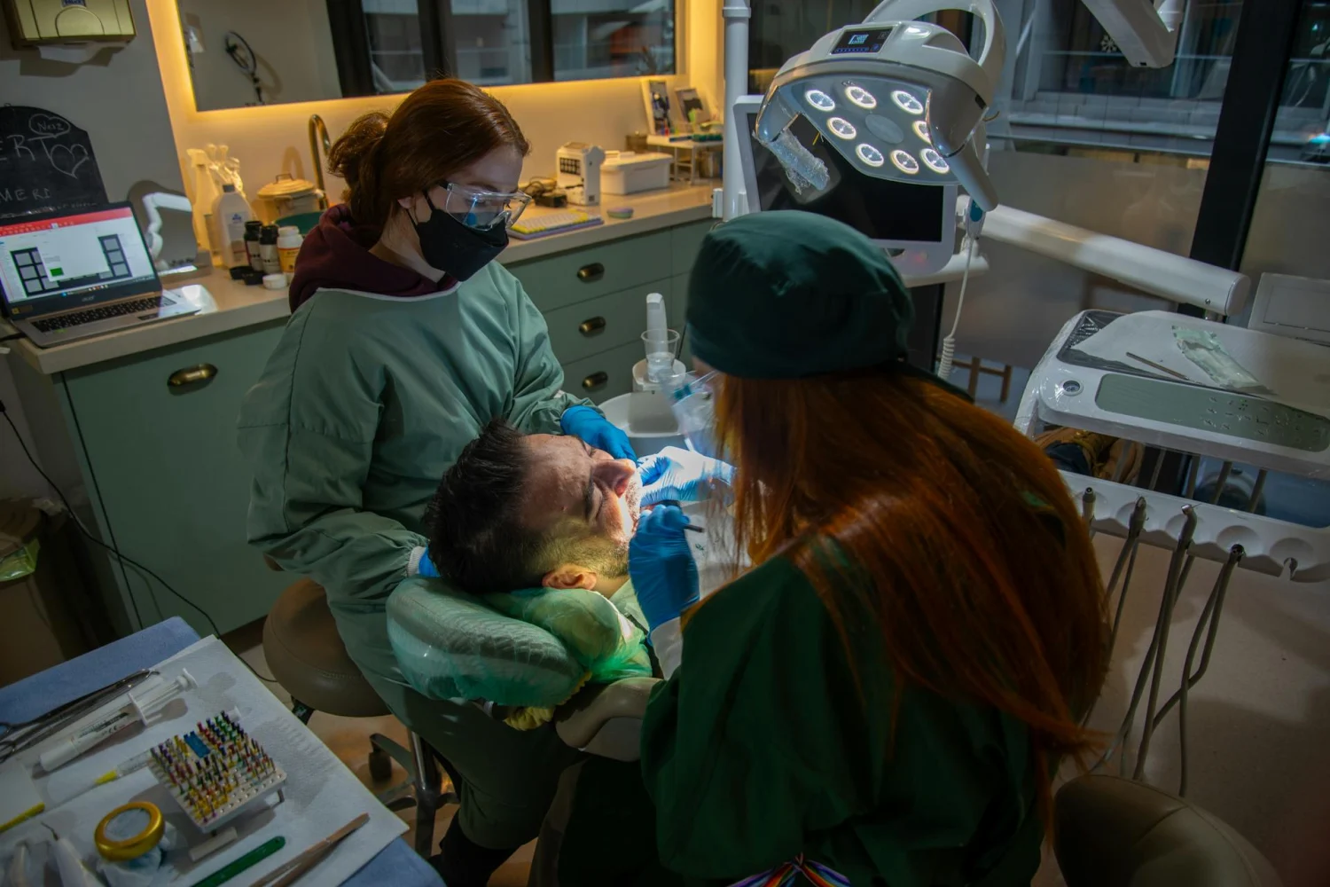 ISEE, CURSOS ONLINE- Diplomado en Periodoncia Avanzada