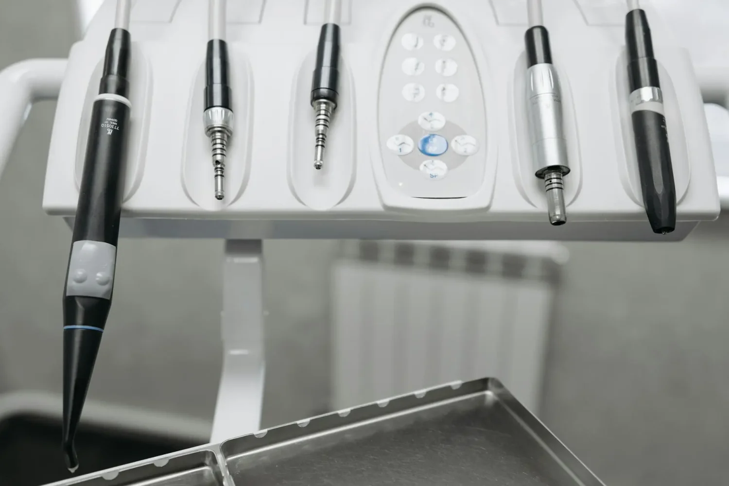 ISEE, CURSOS ONLINE- Máster en Endodoncia Avanzada y Microscopía Clínica