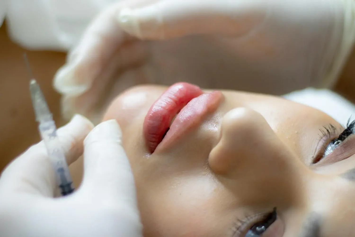 ISEE, CURSOS ONLINE- Máster en Estética Digital y Diseño de Sonrisas