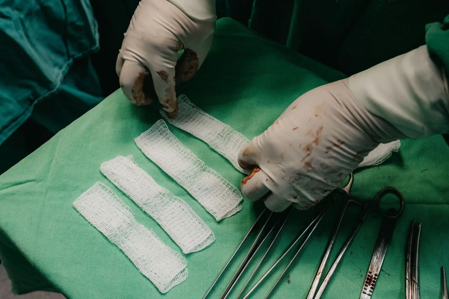Máster en Cuidados Postquirúrgicos y Vendajes TCAE Estética 1