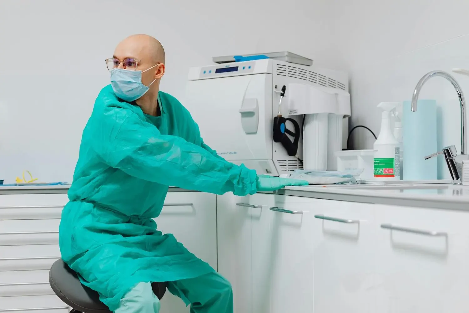 Máster en Esterilización y Trazabilidad para TCAE Quirófano Estético 1